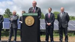 政府. 墨菲谈到了新泽西州的清洁能源经济倡议